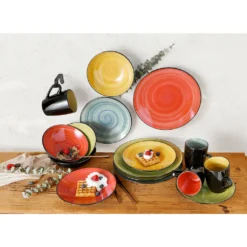 CreaTable Kombiservice »Samoa«, (Set, 16 Tlg., Kaffeeservice Und Tafelservice Im Set, Für 4 Personen), Service, Handgemaltes Spiraldekor -Creatable 86dc2af5d19a28db1fab957482eabd6c